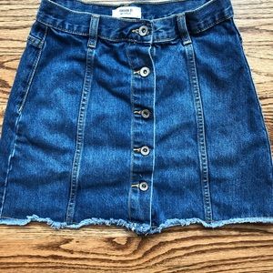 FOREVER 21 BUTTON DOWN MINI SKIRT💙